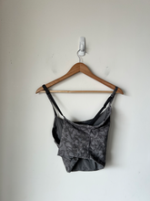 Load image into Gallery viewer, Athletic Top Size Extra Large
