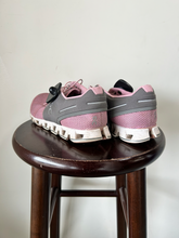 Load image into Gallery viewer, On Cloud Casual Shoes Womens 10
