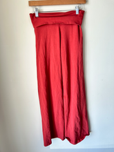 Load image into Gallery viewer, Brandy Melville Athletic Pants Size Small
