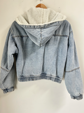Load image into Gallery viewer, Angel Kiss Denim Outerwear Size Small
