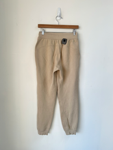 Load image into Gallery viewer, Lulu Lemon Athletic Pants Size Small
