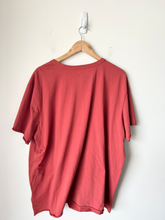 Load image into Gallery viewer, North Face T-shirt Size XXL
