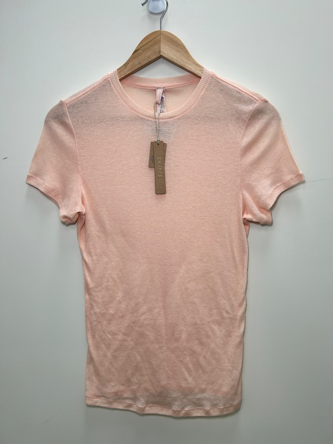 Skims T-Shirt Size Extra Large