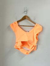 Load image into Gallery viewer, Free People Movement Athletic Top Size Extra Large
