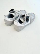 Load image into Gallery viewer, Nike Casual Shoes Mens 8.5
