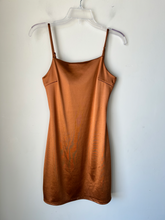 Load image into Gallery viewer, Altar'd State Dress Size Small
