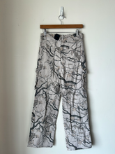 Load image into Gallery viewer, Pants Size Extra Small
