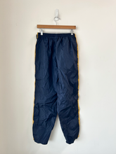 Load image into Gallery viewer, Nike Athletic Pants Size Large
