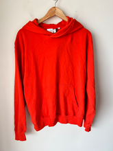 Load image into Gallery viewer, Aritzia Sweatshirt Size Large
