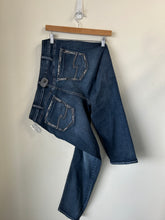 Load image into Gallery viewer, Silver Denim Size 34
