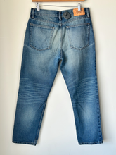 Load image into Gallery viewer, Bdg Denim Size 32
