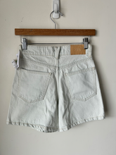 Load image into Gallery viewer, Zara Shorts Size 0
