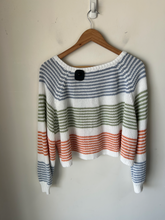 Load image into Gallery viewer, Arula Sweater Size Large
