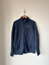 Load image into Gallery viewer, Patagonia Outerwear Size Large
