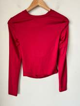 Load image into Gallery viewer, Edikted Long Sleeve Top Size Extra Small
