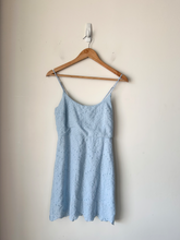 Load image into Gallery viewer, Lulus Dress Size Small
