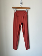 Load image into Gallery viewer, Gym Shark Athletic Pants Size Small
