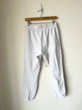 Load image into Gallery viewer, Brandy Melville Pants Size Small
