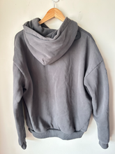 Load image into Gallery viewer, Comfrt Sweatshirt Size Large
