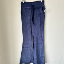 Load image into Gallery viewer, Aerie Athletic Pants Size Small
