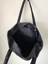 Load image into Gallery viewer, Baggu Purse
