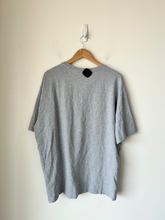 Load image into Gallery viewer, Alo T-shirt Size Extra Large
