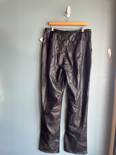 Load image into Gallery viewer, Asos Pants Size 9/10 (30)
