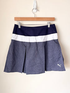 Puma Athletic Shorts Size Medium
