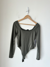 Load image into Gallery viewer, Lululemon Womens Tops Bodysuit Size Medium
