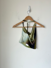 Load image into Gallery viewer, White Fox Tank Top Size Small
