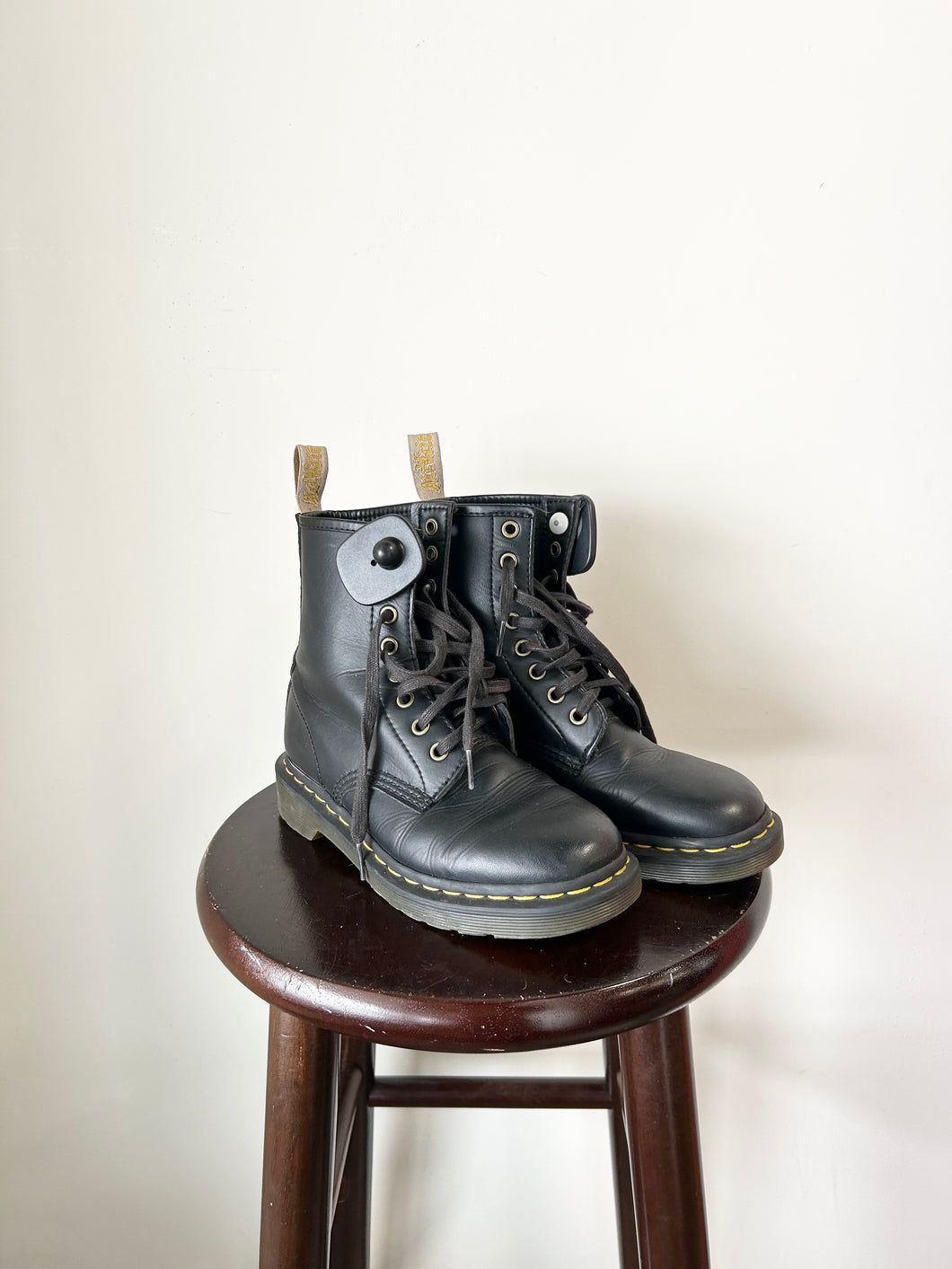 Dr Martens Boots Womens 6