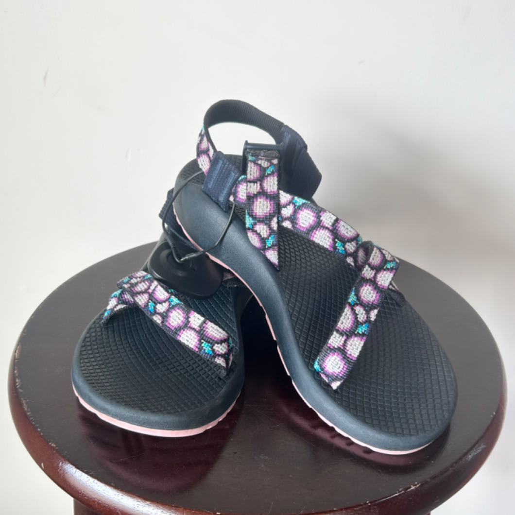 Chaco Sandals Womens 7