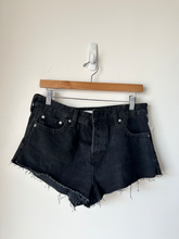Load image into Gallery viewer, Pac Sun Shorts Size 5/6

