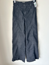 Load image into Gallery viewer, We The Free Pants Size 1 (25)
