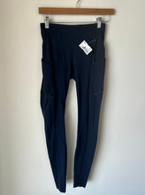 Load image into Gallery viewer, Lululemon Athletic Pants Size Small
