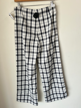 Load image into Gallery viewer, Princess Polly Pants Size Medium

