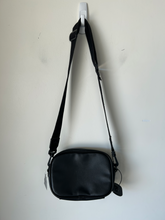 Load image into Gallery viewer, Wild Fable Purse
