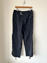 Load image into Gallery viewer, Athletic Pants Size Small
