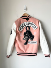 Load image into Gallery viewer, Outerwear Size Large
