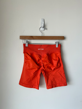 Load image into Gallery viewer, Athletic Shorts Size Small
