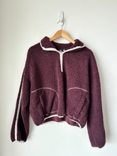 Load image into Gallery viewer, Old Navy Active Outerwear Size Medium
