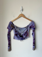 Load image into Gallery viewer, Silence And Noise Long Sleeve Top Size Medium
