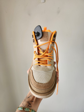 Load image into Gallery viewer, Uggs Boots Womens 10
