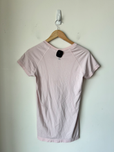 Load image into Gallery viewer, Lululemon Athletic Top Size Small
