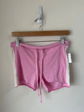 Load image into Gallery viewer, Skims Athletic Shorts Size Medium
