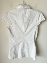 Load image into Gallery viewer, Brandy Melville Short Sleeve Top Size Small
