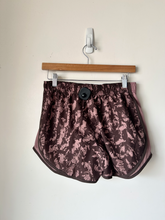 Load image into Gallery viewer, Nike Dri Fit Athletic Shorts Size Small

