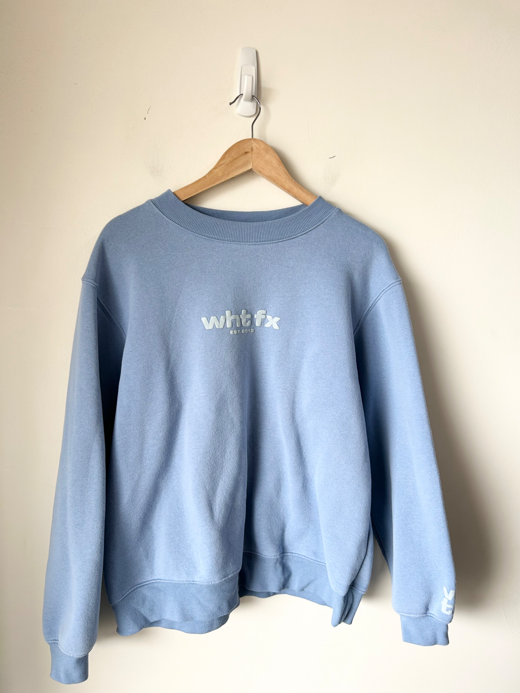 White Fox Sweatshirt Size Medium