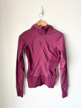 Load image into Gallery viewer, Lulu Lemon Athletic Jacket Size Medium
