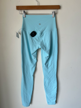 Load image into Gallery viewer, Lululemon Athletic Pants Size Small/4
